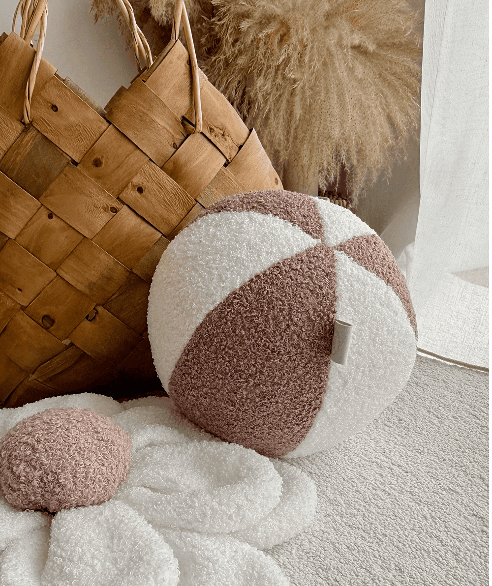 Dvispalvė pagalvėlė – kamuoliukas TEDDY I 1