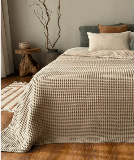 Lovos užklotas LOOM