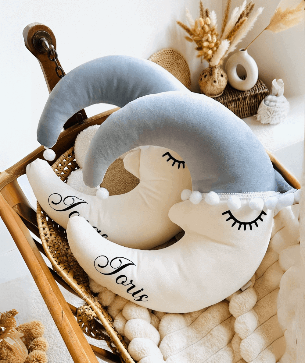 Mėnulis su nosim ir kepure GLOW 2