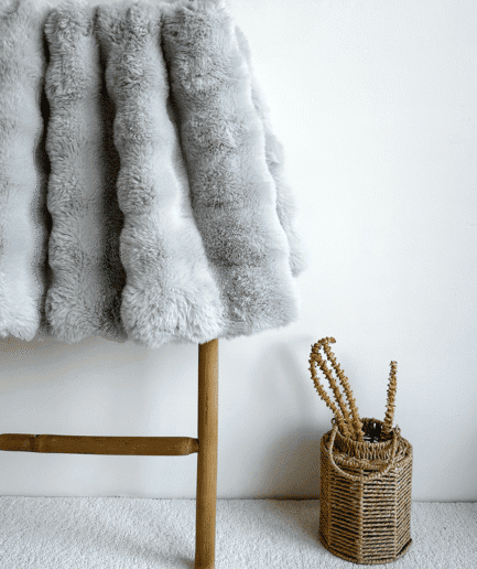 BUBBLE | vaikiškas dirbtinio kailio pledas | Pilkas rūkas