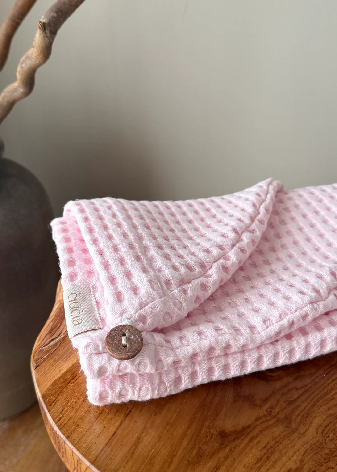 vaflinis ranksluostis turbanas svelni rozine