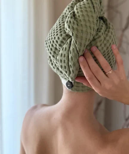 WAVE | vaflinis plaukų turbanas | samanų spalva