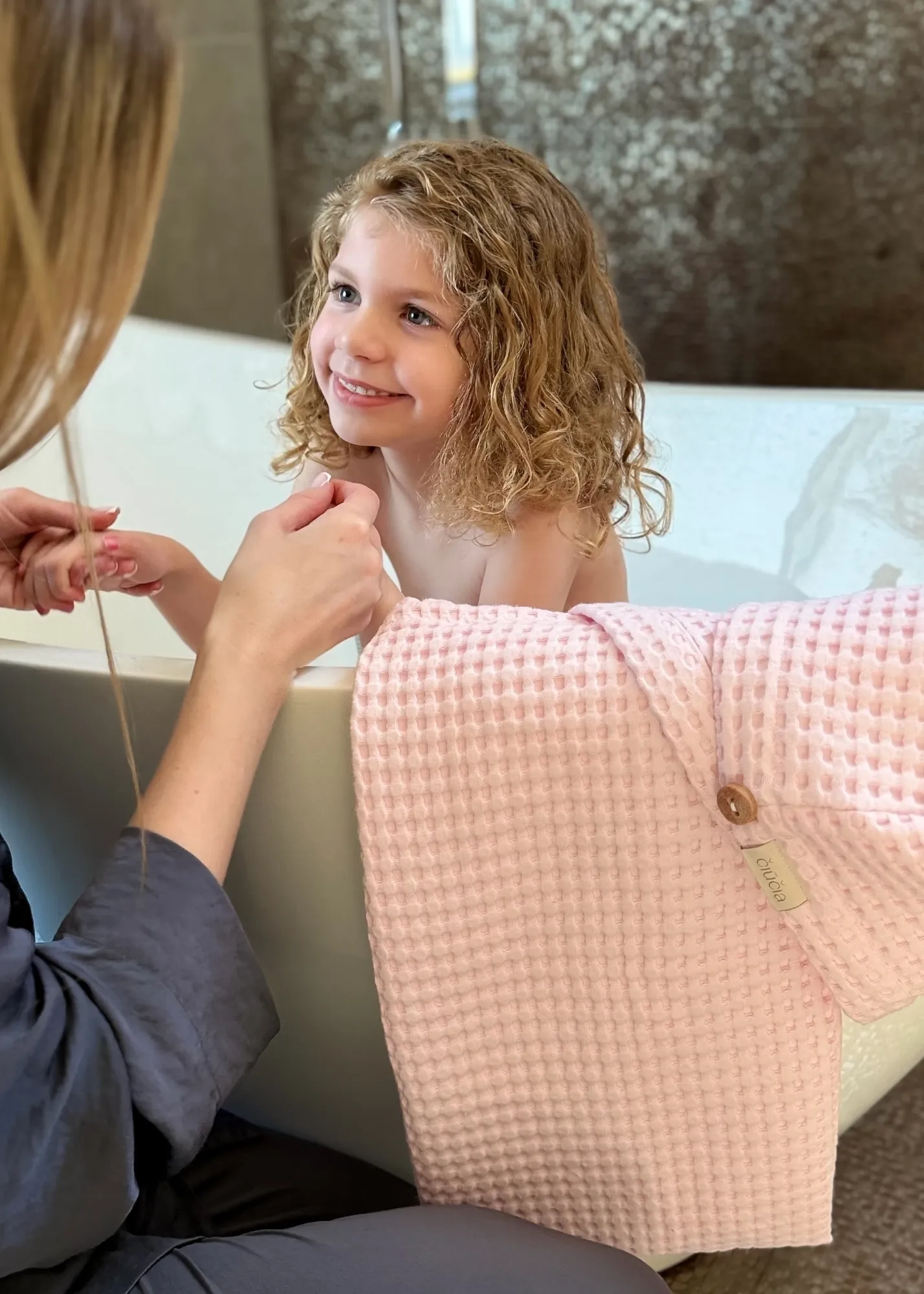 vaflinis rankšluostis švelni rožinė