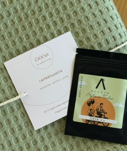 TĖČIUI | rankšluostis + aromato kortelė | samanų spalva