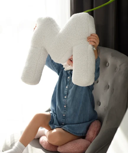 TEDDY II | Pagalvėlė – raidė |